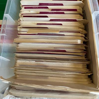 Montessori Educational Sets - Peabody Picture Collection, Wildlife Treasury