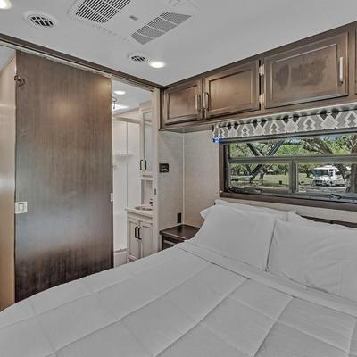 2022 Entegra Coach ODYSSEY RV