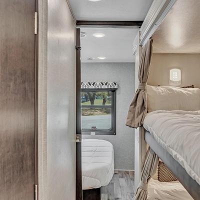 2022 Entegra Coach ODYSSEY RV