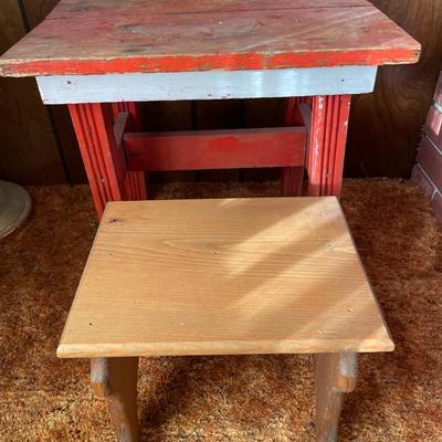 Small foot stools