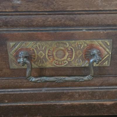 LOT 1: Antique Dry Sink with Marble Top: Natural Markings w/No Cracks