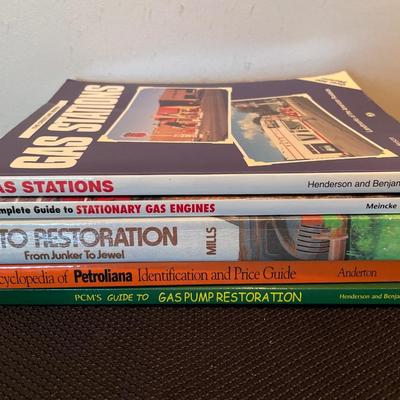 Auto restoration books