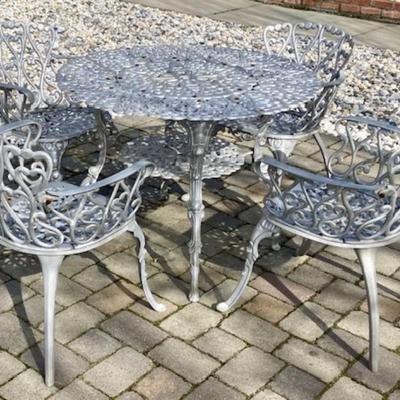 Cast Aluminum Patio Table With Four Chairs