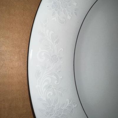 China Pearl Fine China, NEW in box