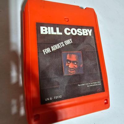 Seven 8 track cassettes near mint condition - Bill Cosby - Liza - Kenny Rogers - and more