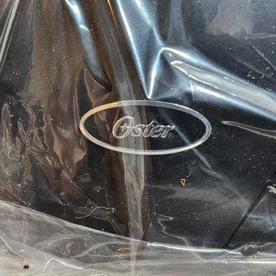 Oster Food steamer Appears new in opened box
