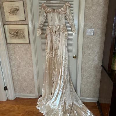 Vintage Satin Wedding Dress