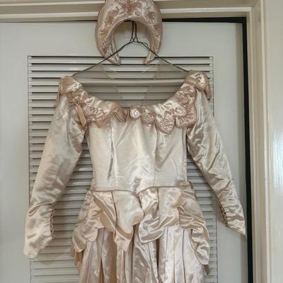 Vintage Satin Wedding Dress