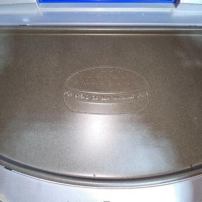 George Foreman Lean Green grilling machine with 1970 Las Angeles Potteries divided serving dish 4/5