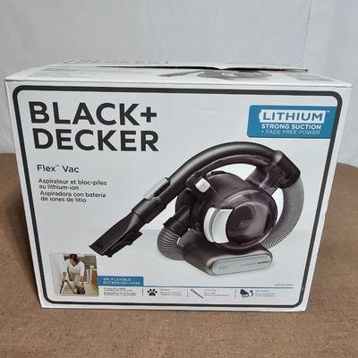New in box Black and Decker Flex Vax BDH2020FL