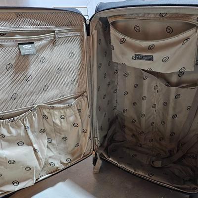 Two suitcases - Luggage for your next vacation!