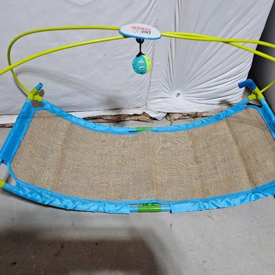 Cat toys - Pet parade rocking bed - Catcha ball traps - and stainless steel food & water bowls