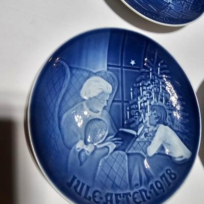 1977-1979 Bing & Grondahl Copenhagen Porcelain Christmas Plates