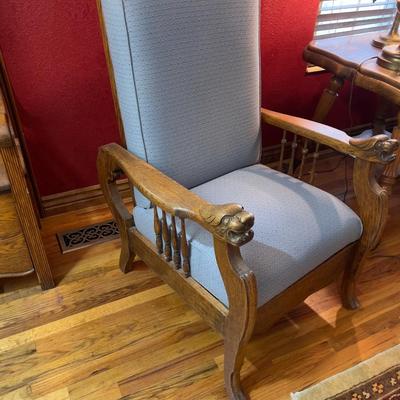 Antique Oak Griffen Head Morris Chair