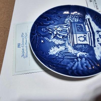 1988 -1991 Bing & Grondahl Copenhagen Porcelain Christmas Plate