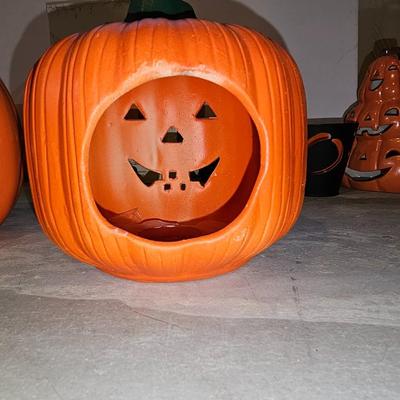 Halloween Decorations - Vintage paper balls - Ceramic pumpkins - Witch luminaries and more
