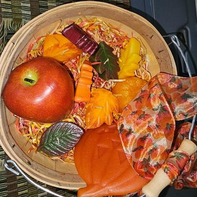 Thanksgiving and Fall decorations - scarecrows - pumpkins - Turkeys and more