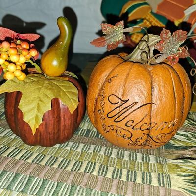 Thanksgiving and Fall decorations - scarecrows - pumpkins - Turkeys and more