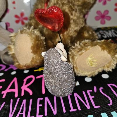 Happy Valentines Day Sweethearts! Wonderful home decor with plush gifts and vases for roses