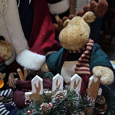 Grandeur Noel Collectors edition Fabric Santa & Friends with original box
