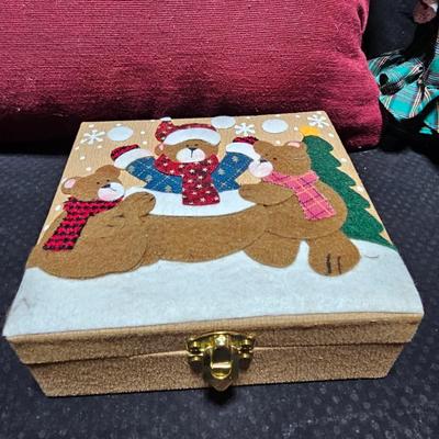 Christmas Teddy Bear collection with Quilted tree skirt Christmas Musical Lighted Animated Santa & Mrs. Claus Teddy Bears- 13”