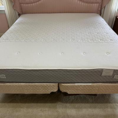Sealy Posturepedic King Size Mattress
