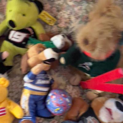 Collection of PLUSHY Stuffies