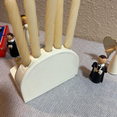ANGEL Choir with the Candle Organ, Wood