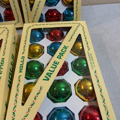 4 Boxes of NEW VINTAGE BULBS