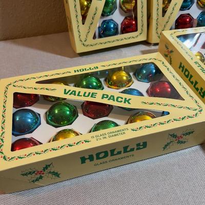 4 Boxes of NEW VINTAGE BULBS