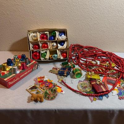Large Lot of Christmas Decorating items; Wood Garland etc.