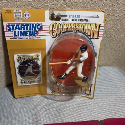 Starting Line Up Base Ball Player NEW in the Package