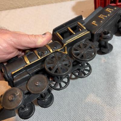 Cast Iron Train 3 Cars
