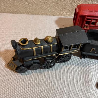 Cast Iron Train 3 Cars