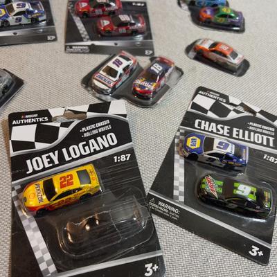 Small NASCAR, Some are NEW on the CARD
