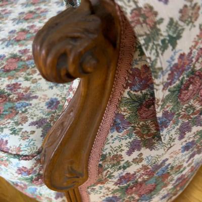 Sofa VINTAGE Rolled Back Tufted