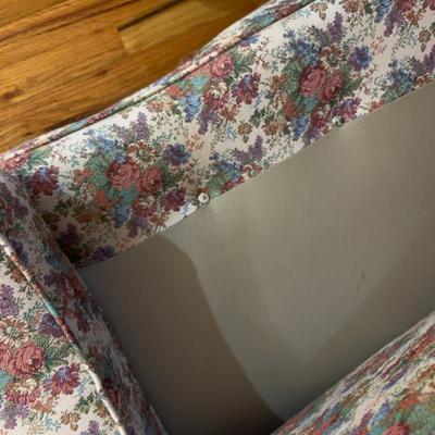 Sofa VINTAGE Rolled Back Tufted