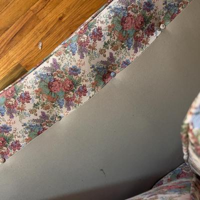 Sofa VINTAGE Rolled Back Tufted