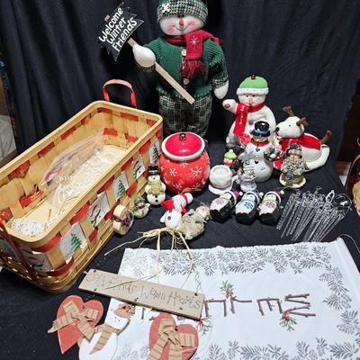 Christmas Snowman collection - glass Ice cycles - Animated snowmen - large basket and more