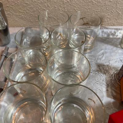 Have a drink on Me! Bar items with Tray