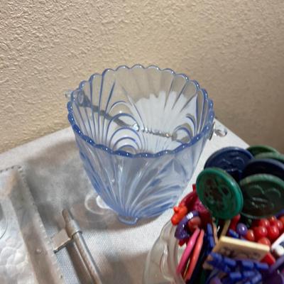 Have a drink on Me! Bar items with Tray