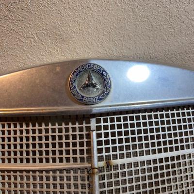 MERCEDES BENZ Grill