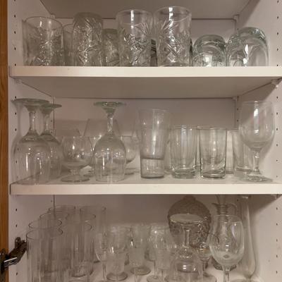 3 shelves of CLEAR GLASS
