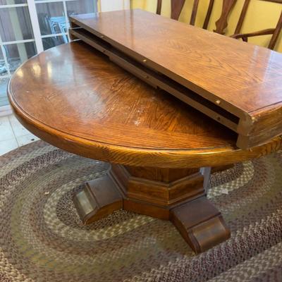Large Fruitwood Pedestal Table with 2 leaves
