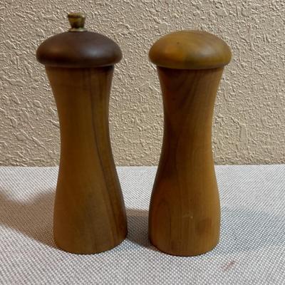 Teak Salt and Pepper Mill.