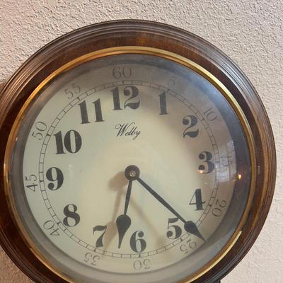 Battery Operated CLOCK