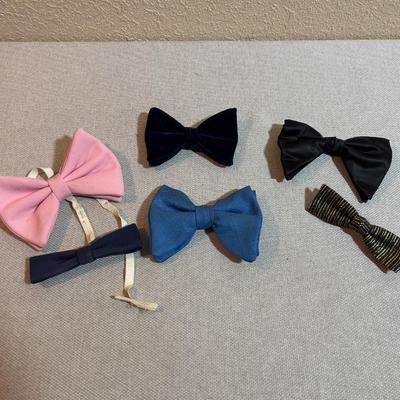 Bow Ties Collection
