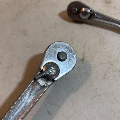 2 Craftsman Ratchet Wrenches