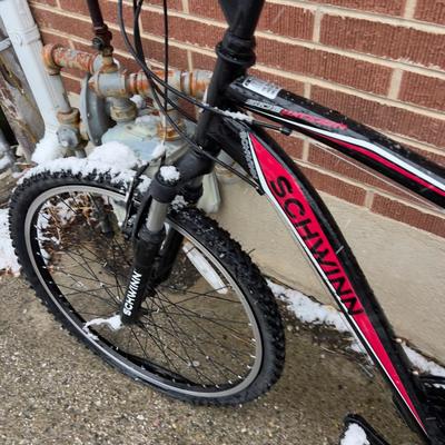 Schwinn Mountain Bike Black Sidewinder