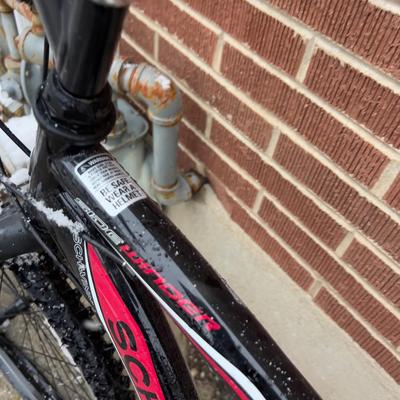 Schwinn Mountain Bike Black Sidewinder
